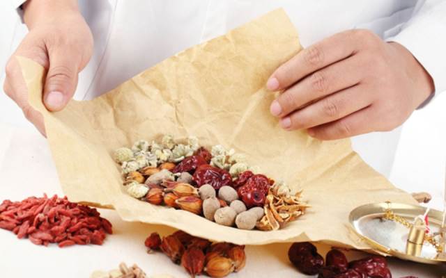 Điều trị viêm tinh hoàn bằng đông y